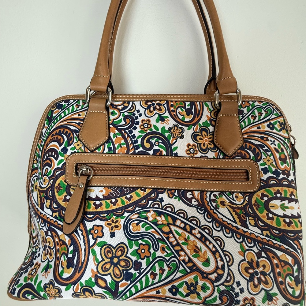 Giani Bernini Stylish Paisley Handbag with Tan Accents - Picture 4 of 7